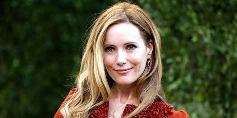 leslie mann net worth|More.